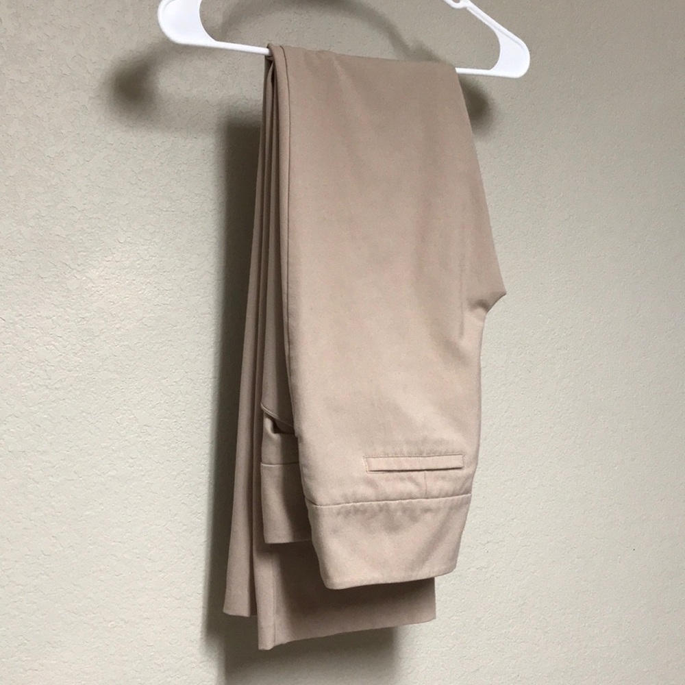 ✨Cream Colored Dress Pants✨